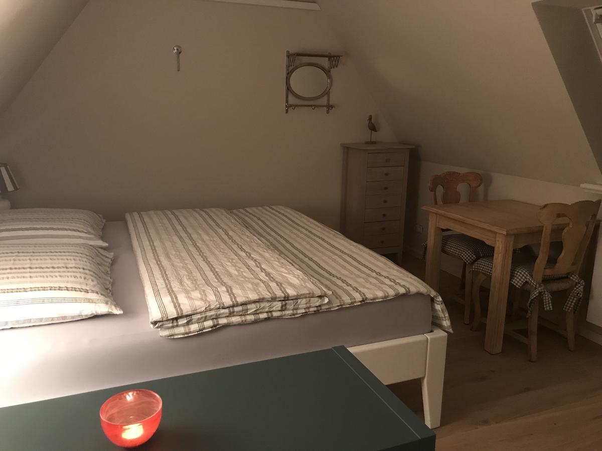 Ferienwohnung Huus Nord - Storm Husum  Exterior foto