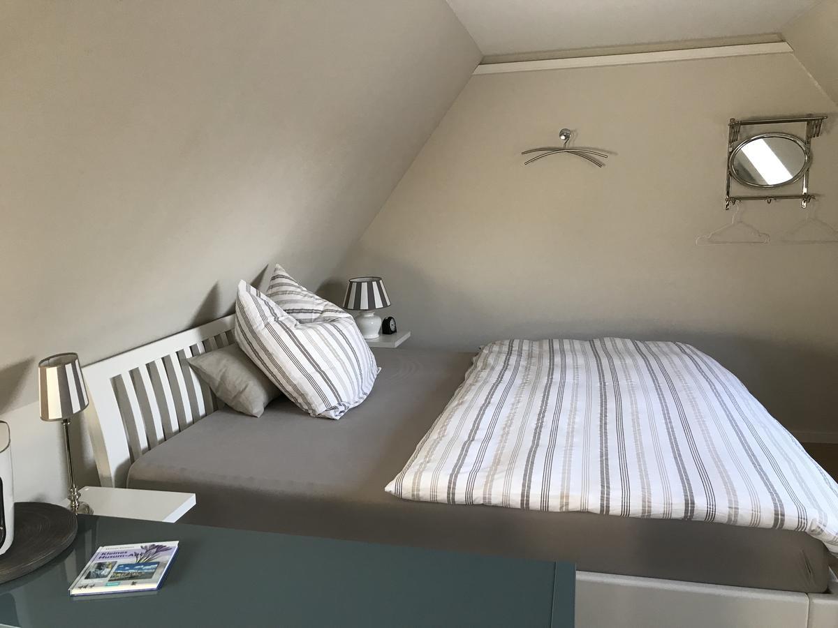 Ferienwohnung Huus Nord - Storm Husum  Exterior foto